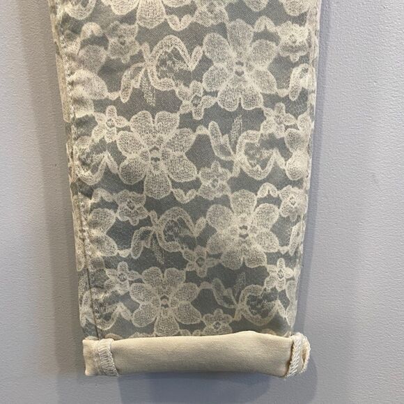 7 For All ManKind Floral Skinny Jeans - Picture 5 of 10